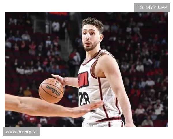 杨瀚森训练完直接去超市买十斤牛腱子，这饭量谁顶得住